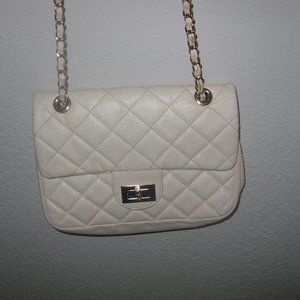 Ivory white quilted faux leather purse shoulder chain bag